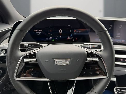 Certified 2024 Cadillac Lyriq Sport RWD image 21