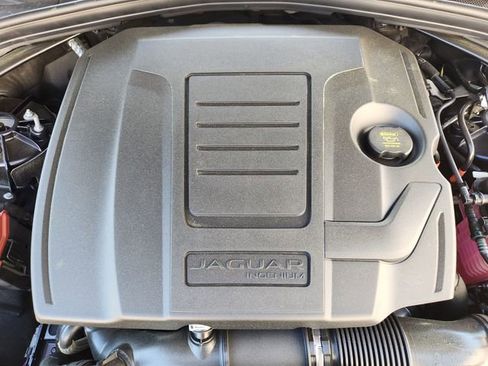 Used 2026 Jaguar F-PACE R-Dynamic S image 30