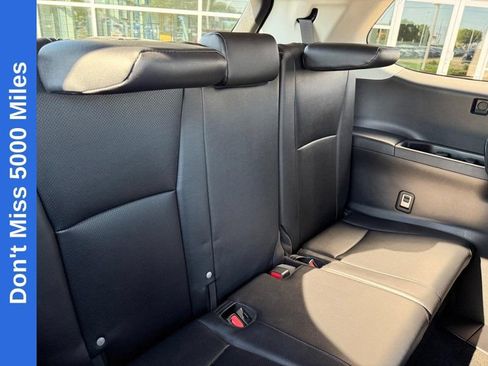 Used 2025 Toyota Grand Highlander AWD image 13