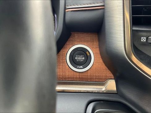 Used 2023 RAM 1500 Limited w/ Trailer Tow Group image 27