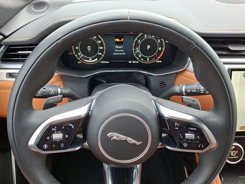 Used 2026 Jaguar F-PACE R-Dynamic S image 20