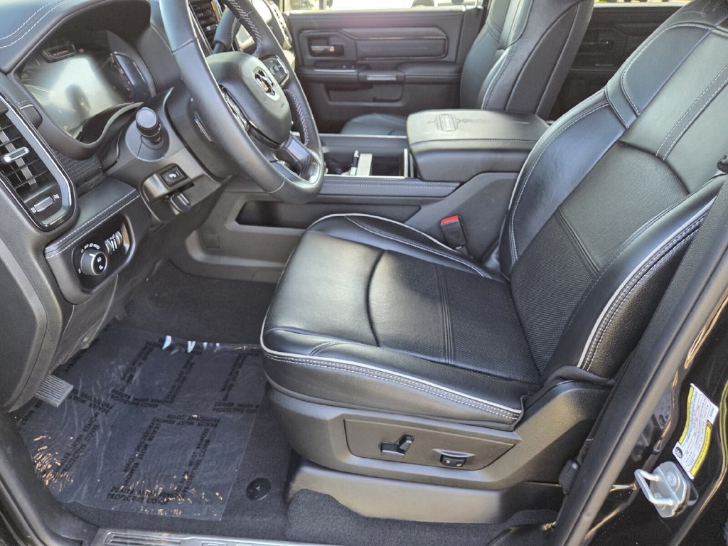 Used 2024 RAM 2500 Limited AWD/4WD image 11