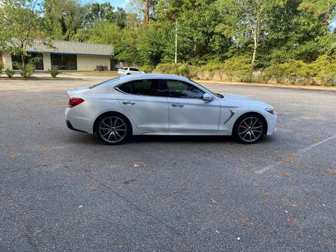 Used 2019 Genesis G70 3.3T Advanced RWD image 4