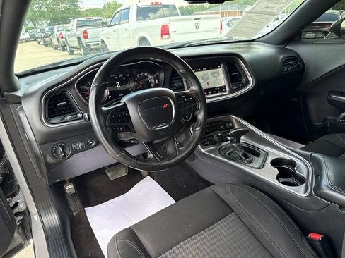 Used 2018 Dodge Challenger SXT w/ Blacktop Package RWD image 38
