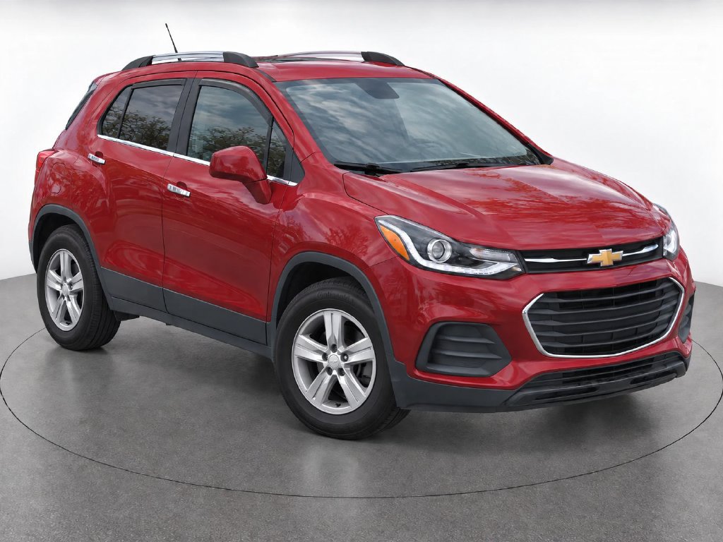 Used 2020 Chevrolet Trax LT w/ Sun & Sound Package FWD image 31