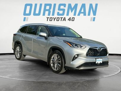 Used 2024 Toyota Highlander Platinum