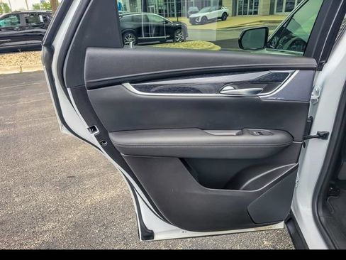 Certified 2023 Cadillac XT5 Premium Luxury AWD/4WD image 22