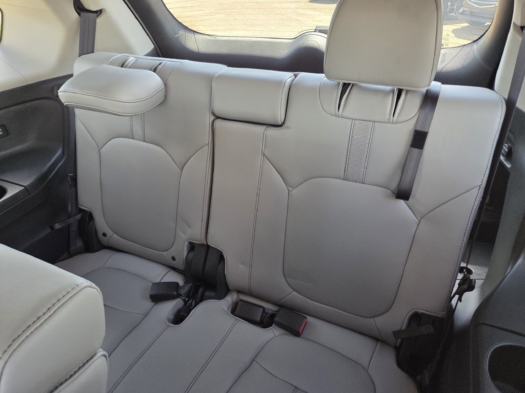 Certified 2025 Honda Pilot EX-L image 19