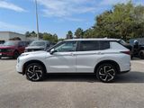 Used 2024 Mitsubishi Outlander SE image 6