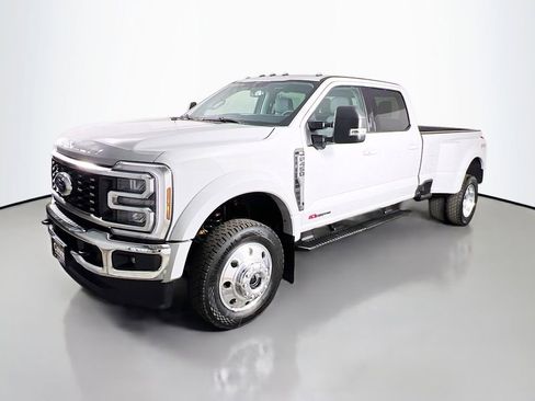 New 2026 Ford F450 4x4 Crew Cab Super Duty image 5