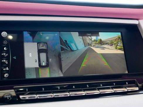 Used 2024 Rolls-Royce Cullinan image 62