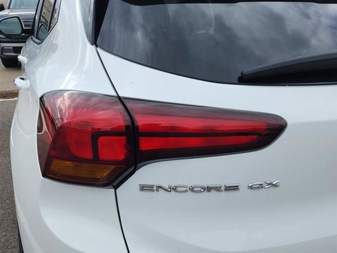 Used 2021 Buick Encore GX Preferred FWD image 6