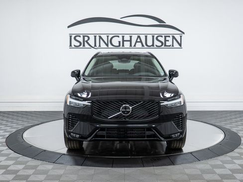 New 2026 Volvo XC60 B5 Ultra w/ Protection Package Premier image 2