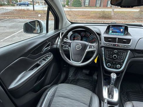 Used 2015 Buick Encore FWD image 32