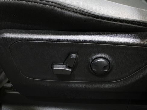 Used 2022 RAM 1500 Big Horn image 24