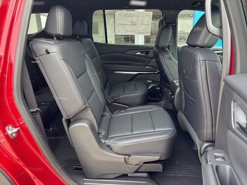 New 2026 Chevrolet Traverse LT w/ Enhanced Driving Package image 19