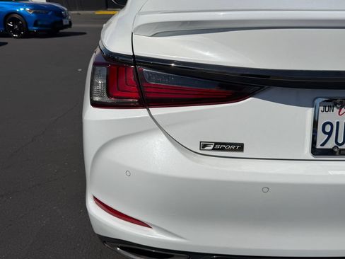 Used 2019 Lexus ES 350 F Sport w/ Accessory Package FWD image 11