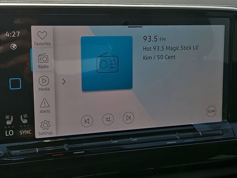 Used 2025 Volkswagen Atlas SEL Premium R-Line image 22