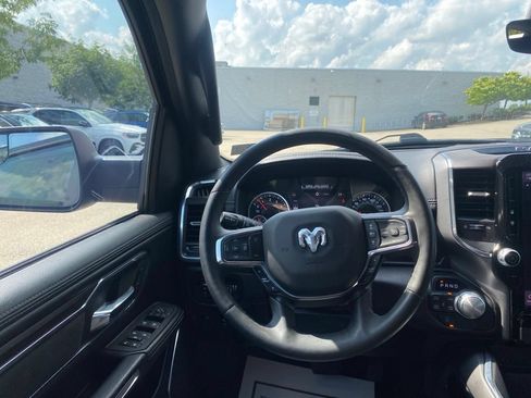 Used 2025 RAM 1500 Laramie AWD/4WD image 13