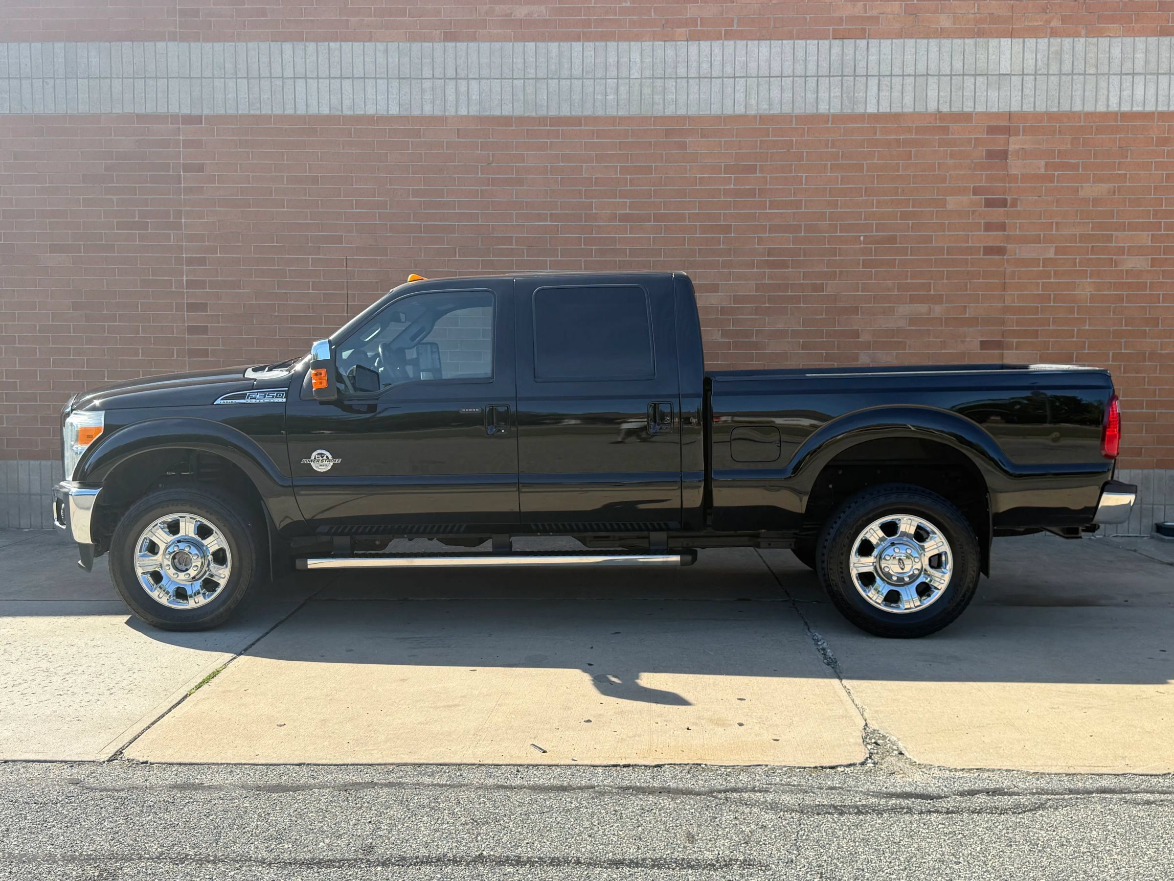 Used 2016 Ford F350 Lariat w/ Lariat Ultimate Package AWD/4WD image 5