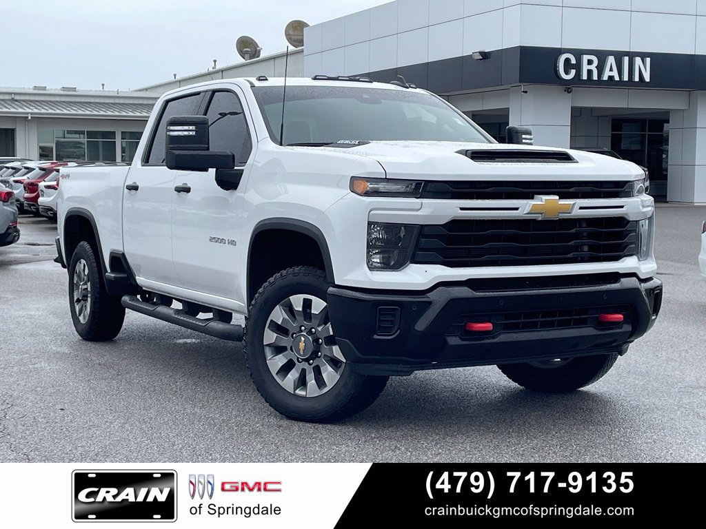 Used 2026 Chevrolet Silverado 2500 Custom w/ Custom Value Package AWD/4WD image 1