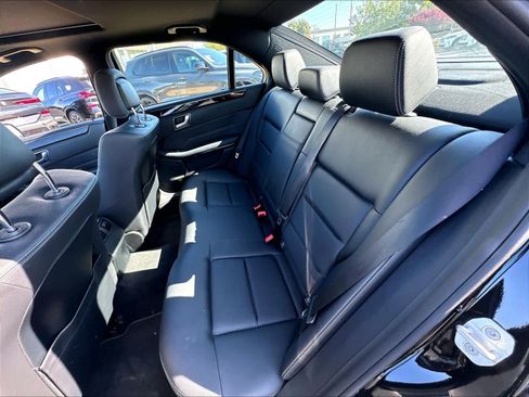 Used 2016 Mercedes-Benz E 350 Sedan image 22
