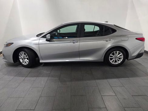Used 2026 Toyota Camry LE FWD image 2