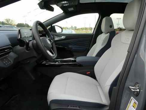 New 2025 Volkswagen ID.4 Pro S image 28