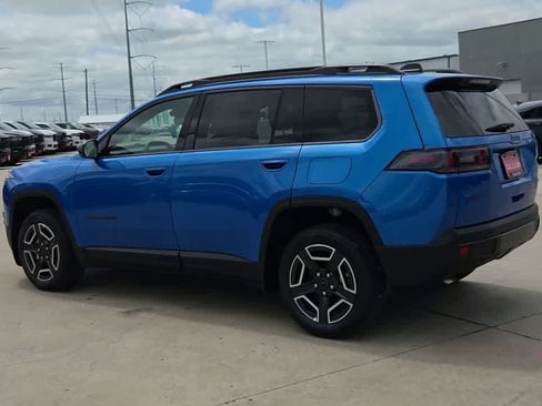 New 2026 Jeep Cherokee Laredo AWD/4WD image 6