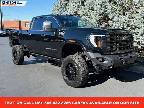Used 2024 GMC Sierra 2500 Denali Ultimate image 11