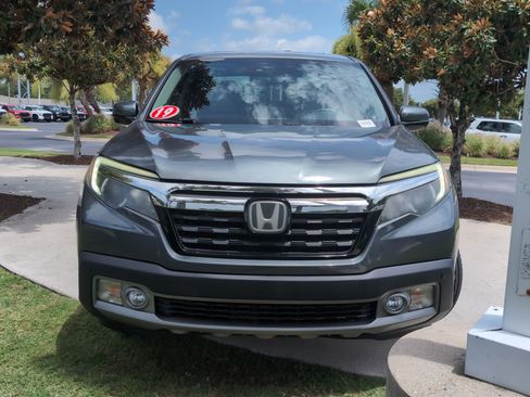 Used 2019 Honda Ridgeline RTL-E image 3