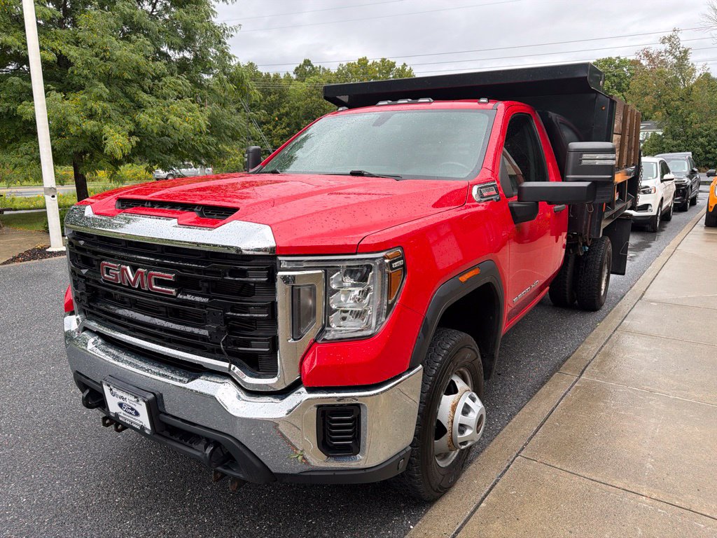 Used 2020 GMC Sierra 3500 4x4 Regular Cab w/ Convenience Package image 3