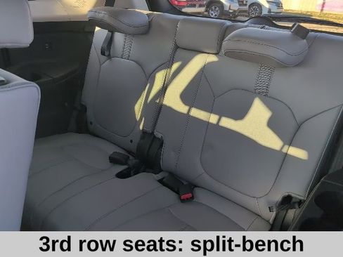 New 2025 Honda Pilot EX-L image 14