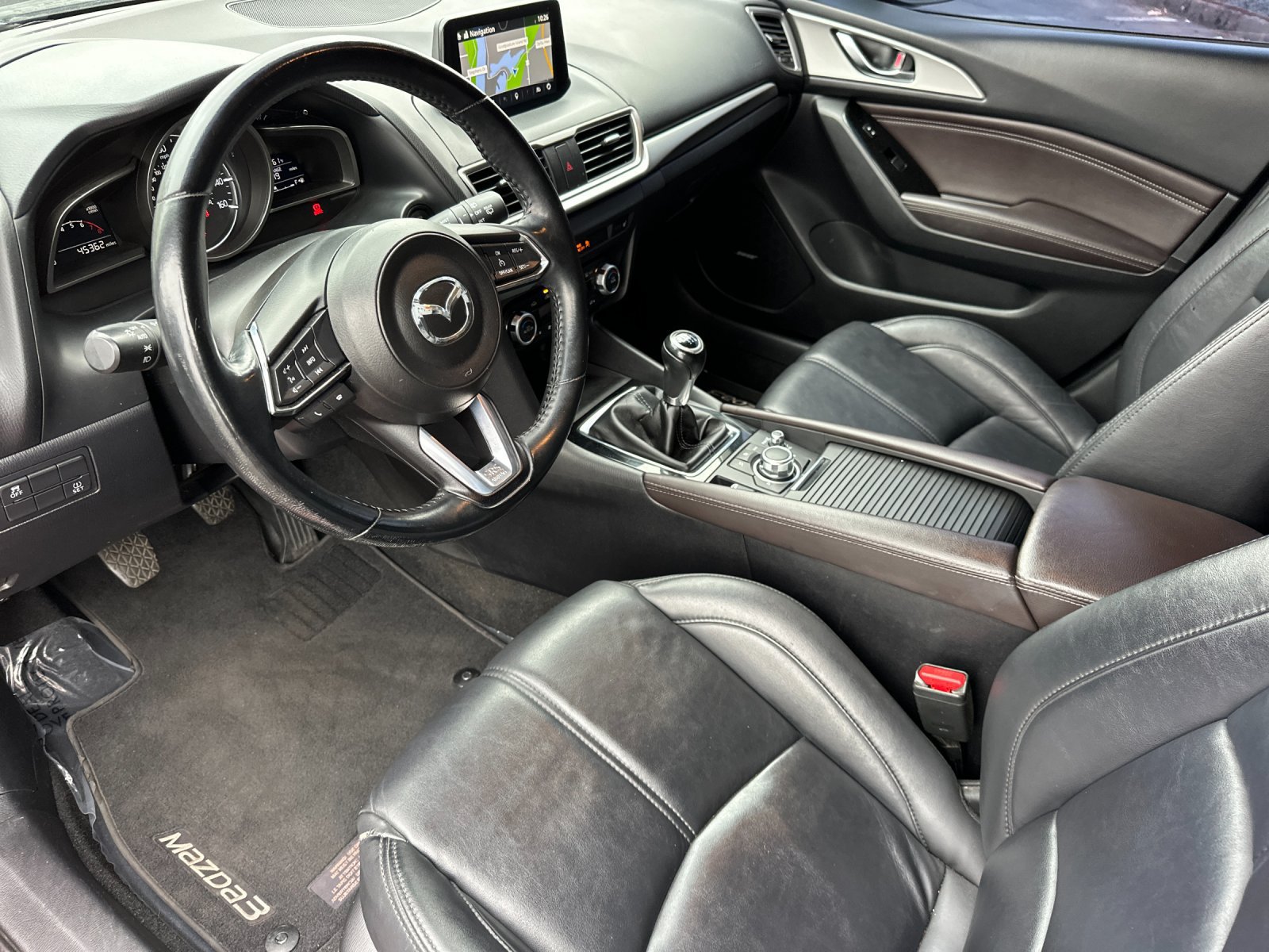 Used 2018 MAZDA MAZDA3 Touring FWD image 10