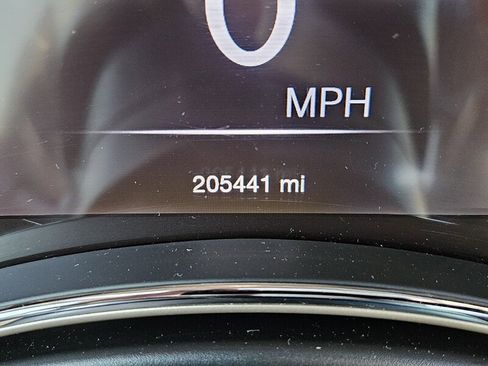 Used 2016 Jeep Grand Cherokee Limited w/ Luxury Group II image 25