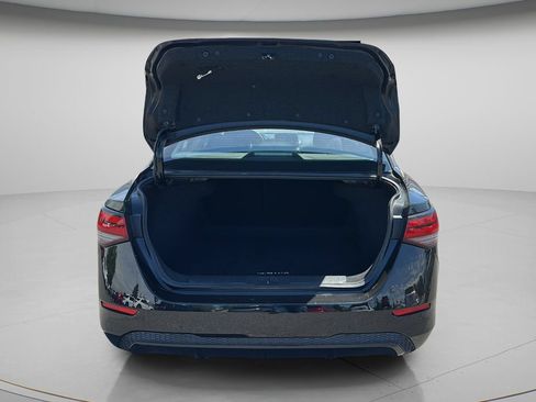 Used 2024 Nissan Sentra SV FWD image 17