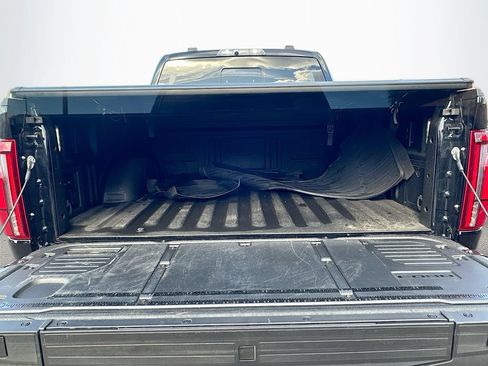 Used 2025 Ford F150 Raptor AWD/4WD image 27