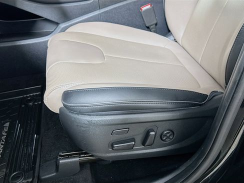 Used 2023 Hyundai Santa Fe Limited image 23