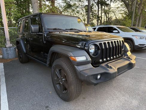 Used 2020 Jeep Wrangler Unlimited Sport image 3