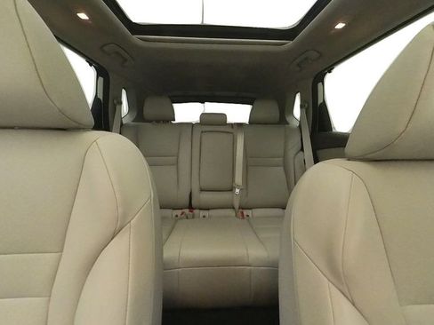 Used 2023 Nissan Rogue SV w/ SV Premium B Package image 31