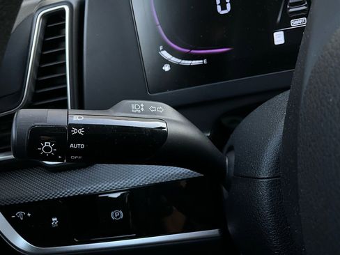 Used 2025 Kia Sportage LX image 33