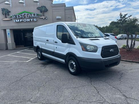 Used 2016 Ford Transit 150 130 Low Roof RWD image 2