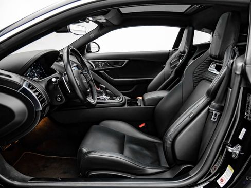 Used 2021 Jaguar F-TYPE R-Dynamic AWD/4WD image 37