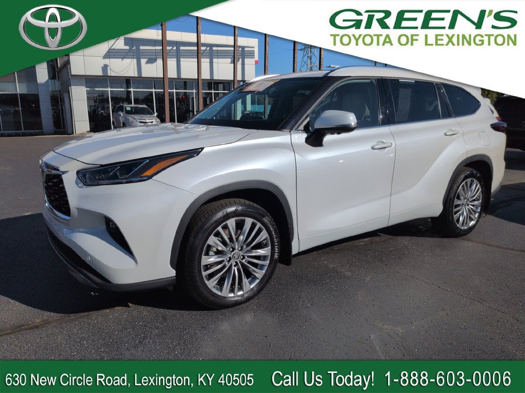 Used 2024 Toyota Highlander Platinum AWD/4WD 360° Tour