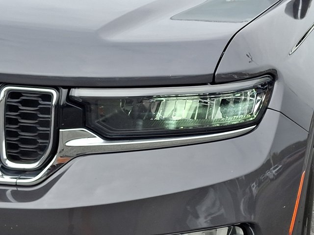 Certified 2024 Jeep Grand Cherokee Limited AWD/4WD image 12
