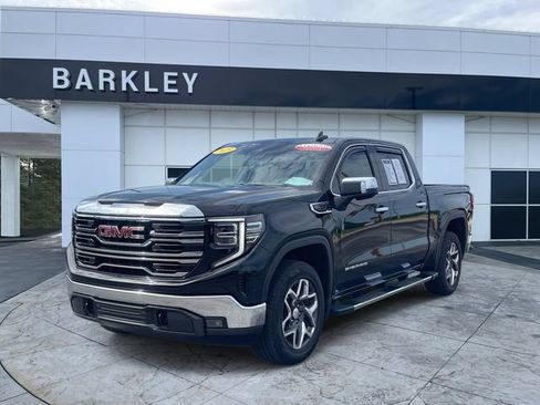 Certified 2023 GMC Sierra 1500 SLT w/ SLT Convenience Package AWD/4WD image 5