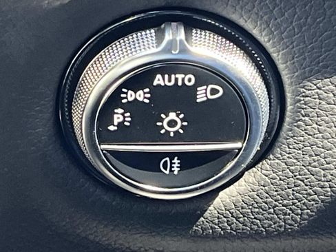 Certified 2023 Mercedes-Benz EQE 500 4MATIC SUV image 26