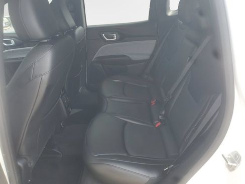 Used 2023 Jeep Compass Latitude AWD/4WD image 24