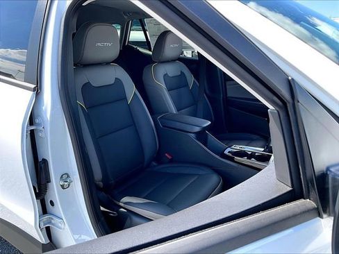 New 2026 Chevrolet Trax ACTIV FWD image 30