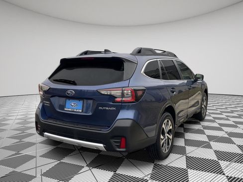 Used 2021 Subaru Outback Limited image 7